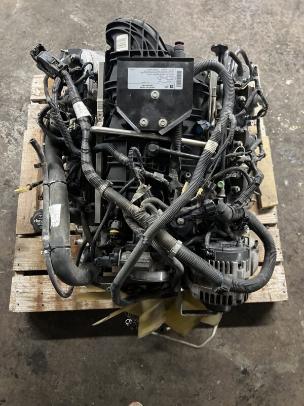 Engine Motor 6.0L ISUZU NPR HD 2017 OEM 812553399 12642269 - Image 6