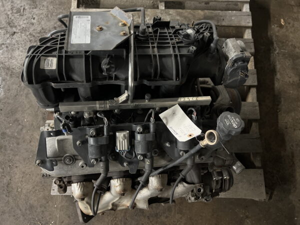 Engine Motor 6.0L ISUZU NPR HD 2018 OEM 812553399 12642269