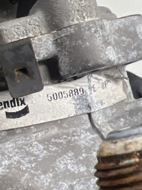 Bendix Air Brake Valve HINO OEM 5005889 T-5006133 - Image 4