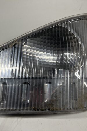 Front Left Corner Parking Light Lamp Isuzu NPR OEM 210-21873. Scratches On Lens