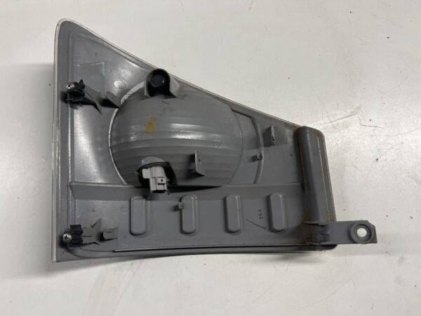 Front Left Corner Parking Light Lamp Isuzu NPR OEM 210-21873. Crack On Lens - Image 2