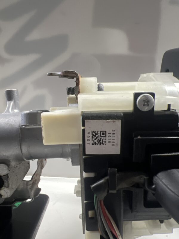 Steering Column Isuzu NPR 2018 OEM - Image 4