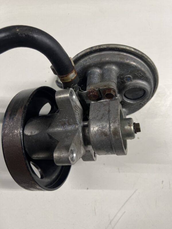 Vacuum Pump ISUZU NPR Gas 2022 OEM - Image 3