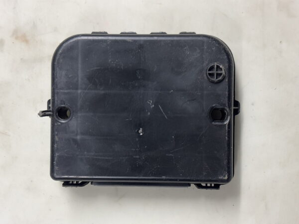 Cabin Control Module ISUZU NPR Gas 2016 OEM 8982461660 - Image 3