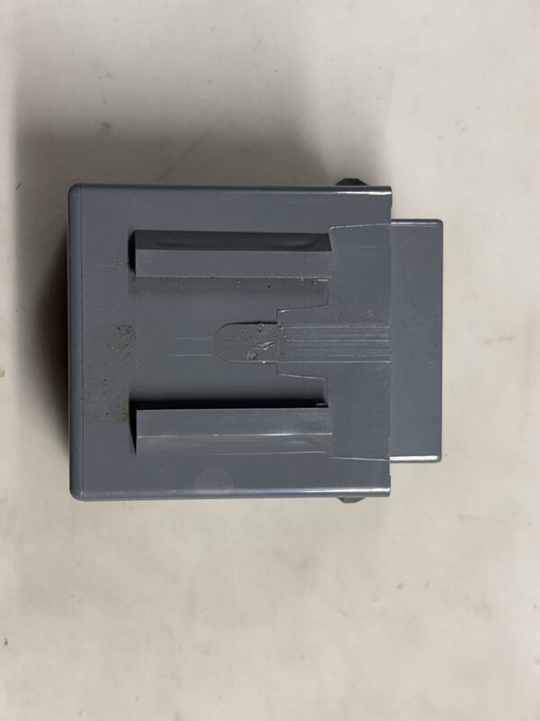 Wiper Control Module ISUZU NPR 2008-2020 OEM 8980323201 - Image 3