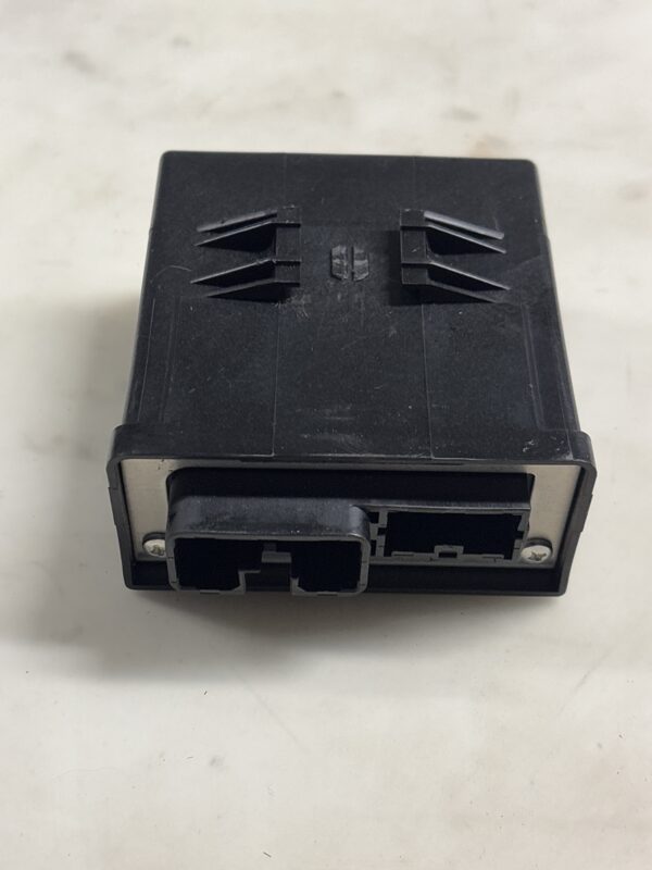 Light Control Module ISUZU NPR Gas V8 2012-2020 OEM 8980322160 - Image 2