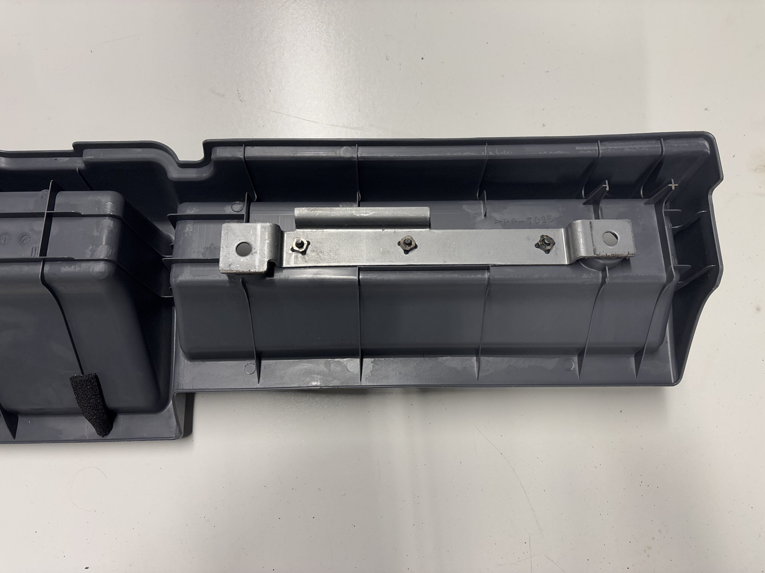 Rear Back Panel Tray ISUZU NPR 2012-2020 OEM - Image 6