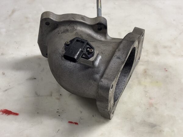 AIR INTAKE CONNECTION PIPE 1606 ISUZU 4HK1 - Image 3