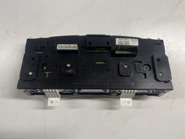 Speedometer Gauge Cluster ISUZU NPR OEM 8981003235 - Image 2
