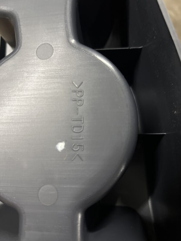 Center Console ISUZU NPR Gas 2012-2020 OEM 8974059823 - Image 3