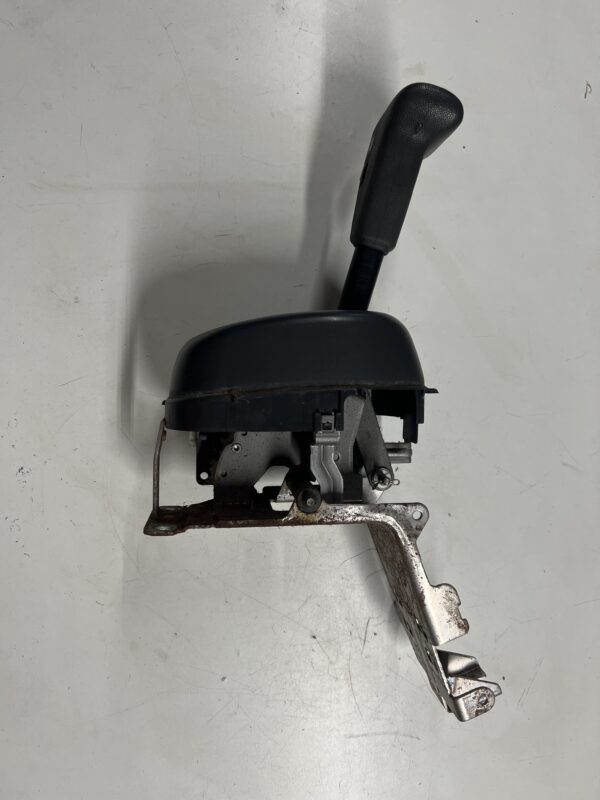 Floor Shifter ISUZU NPR Diesel 2011-2018 OEM - Image 2