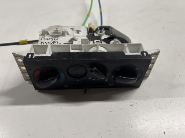 A/C Heater Control ISUZU NPR Diesel OEM