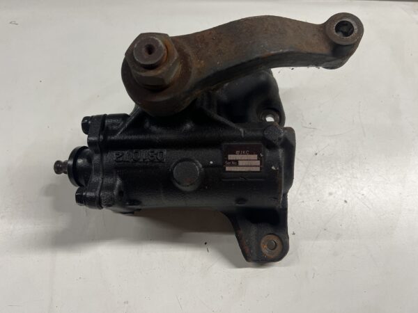 Power Steering Gear ISUZU NPR OEM 898210220