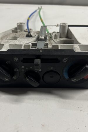 A/C Heater Control ISUZU NPR OEM