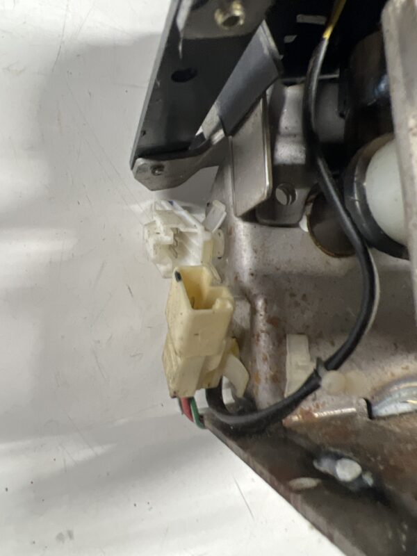 Transmission Shifter FUSO FE OEM - Image 4