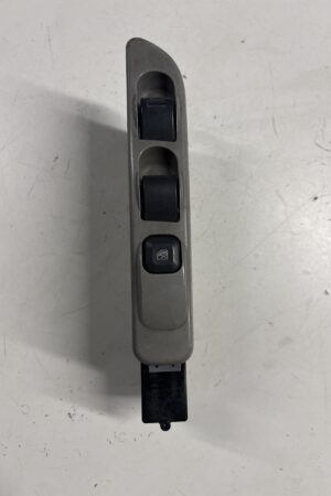Front Left Door Window Switch FUSO Canter OEM MK420435