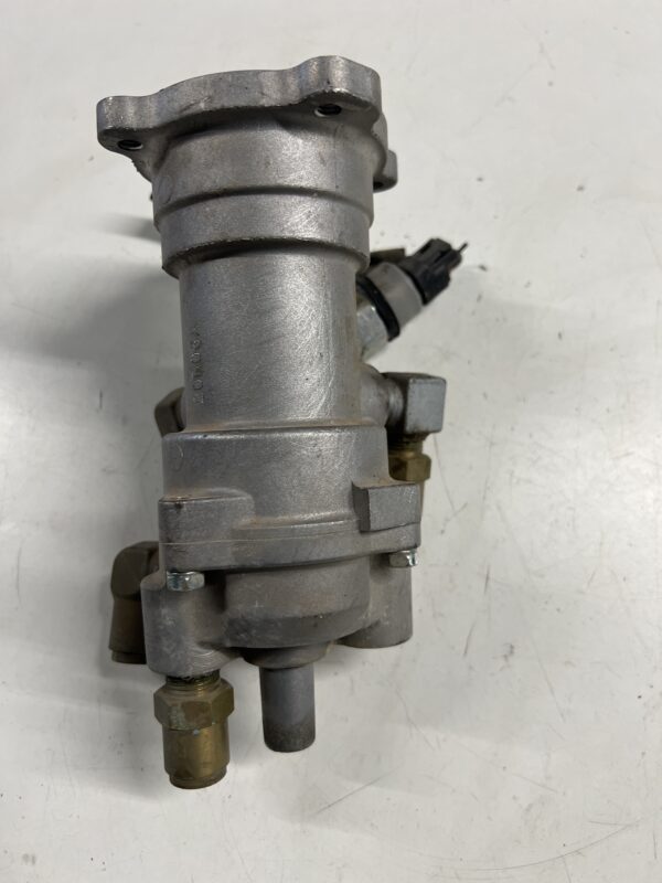 Air Brake Valve ISUZU FTR Diesel 4HK1-TCS RJS Standard Cab 2017-2024 OEM 8982227900 - Image 3