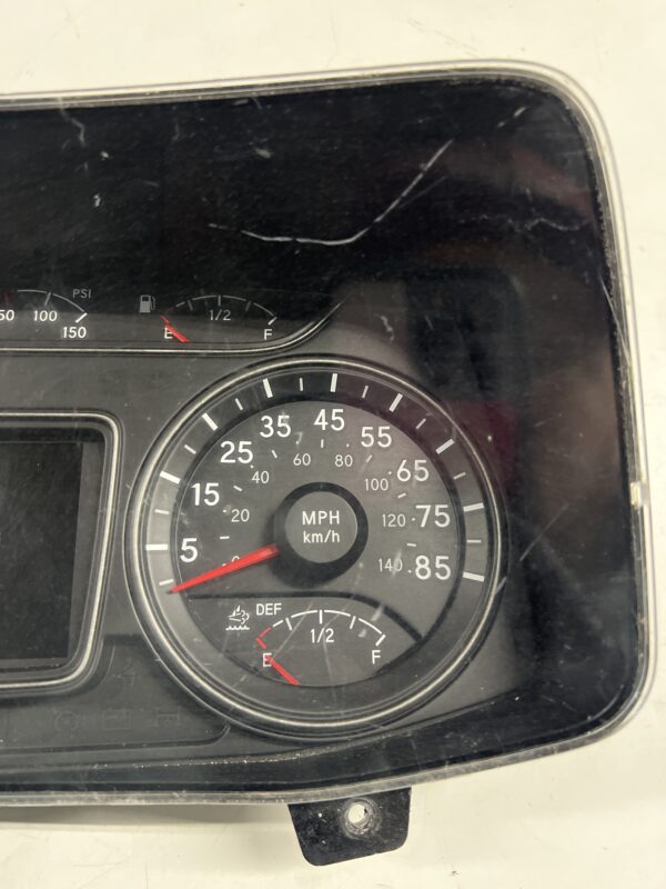 Speedometer Gauge Cluster INTERNATIONAL OEM 4094333C1. Scratches On Glass - Image 2