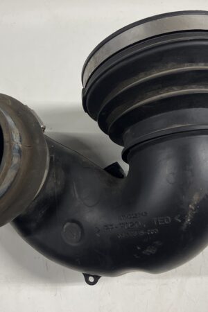 Air Cleaner Air Intake Duct FREIGHTLINER M2 OEM 03-38645-000