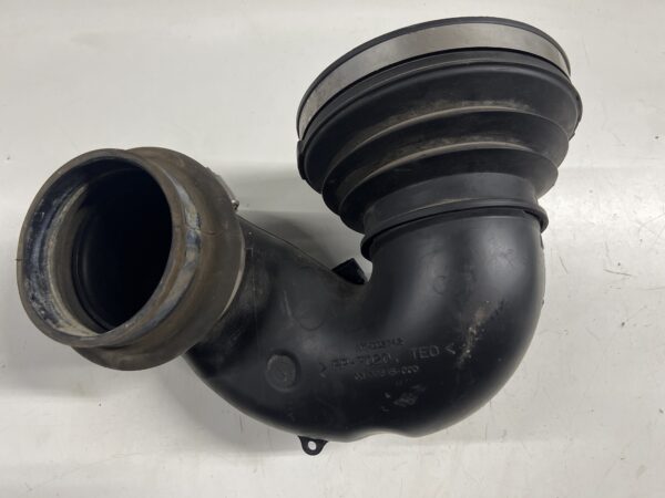 Air Cleaner Air Intake Duct FREIGHTLINER M2 OEM 03-38645-000