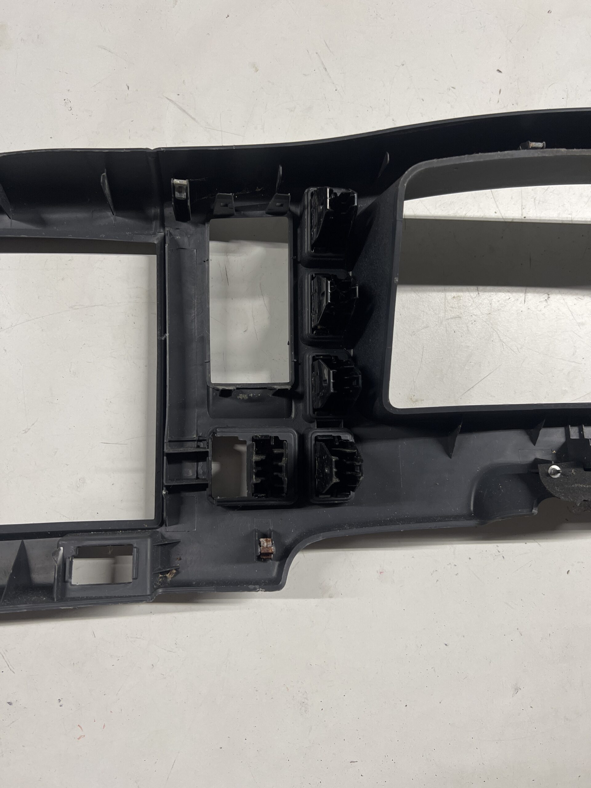 Dashboard Trim Panel Faceplate w/ Switches ISUZU NPR Gas 2012-2020 OEM. Scratches - Image 5