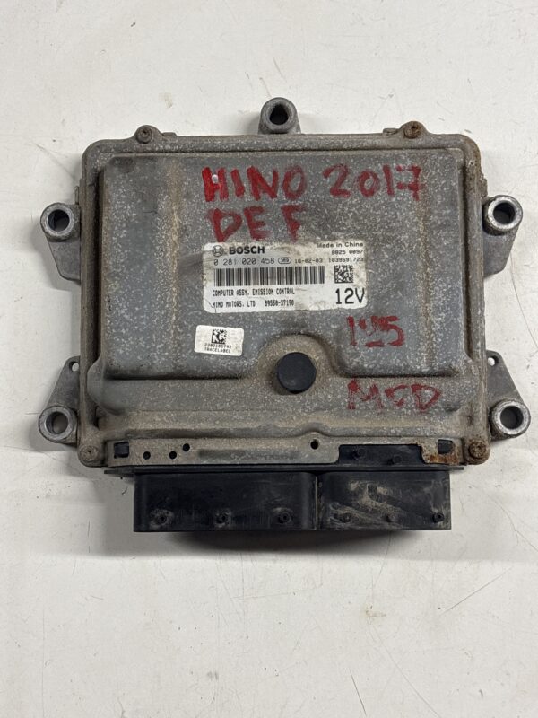 DEF Emission Control Module HINO 195 Diesel 2017 OEM 89550-37190