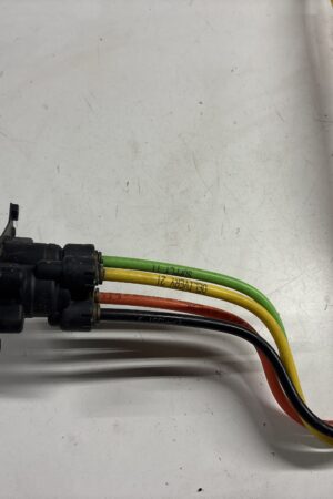 Bendix Park Air Brake Valve INTERNATIONAL 4300 OEM 5005855