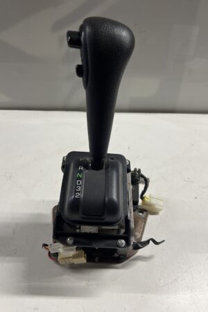 Transmission Floor Shifter Mitsubishi FUSO FE 2005-2007 OEM