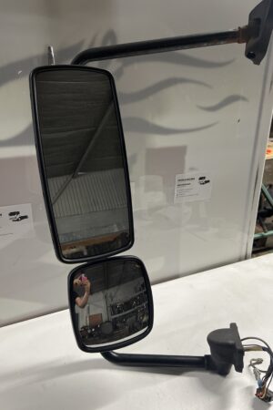 Front Left Door Mirror FREIGHTLINER M2 106 OEM