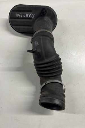 Air Intake Hose w/ Mass Air Flow Sensor HINO 195 OEM 170307873 22204-E0010