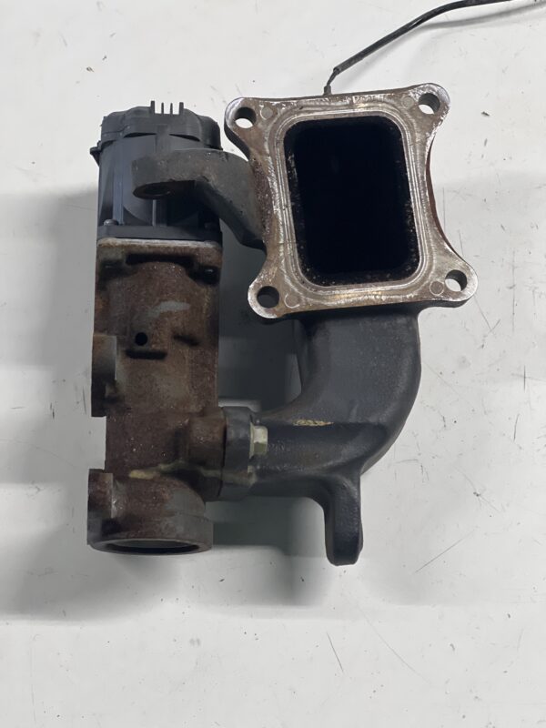 Exhaust Gas Recirculation EGR Valve ISUZU NPR-HD Diesel 4HK1-TCS Double Cab 2011-2023 OEM 3157188F - Image 2