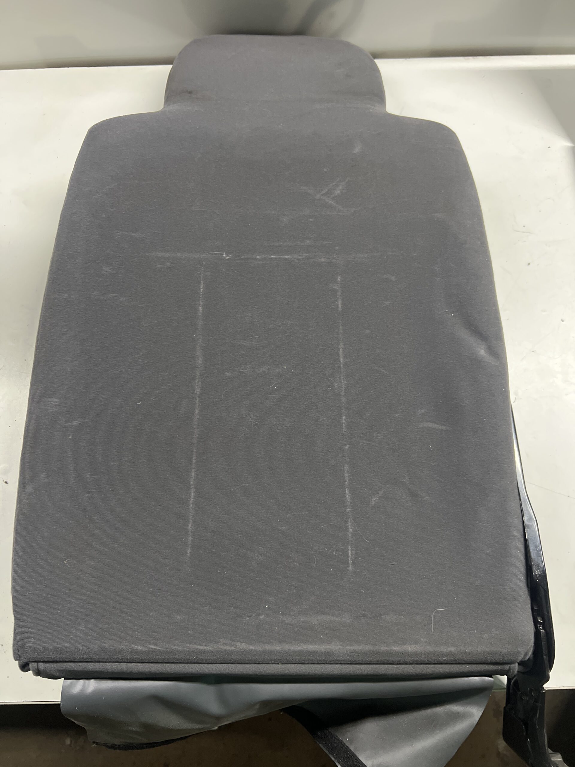 Front Right Seat Upper Cushion ISUZU NPR-HD Diesel 4HK1-TCS 2011-2023 OEM - Image 2