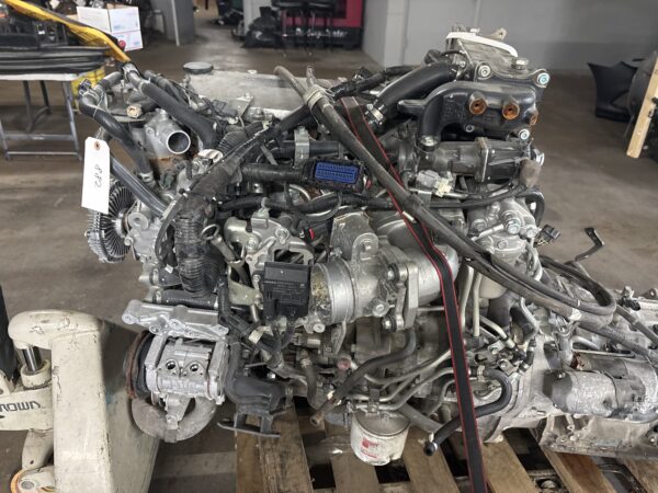 Engine Motor Assy ISUZU NPR-HD Diesel 5.2L 2021-2022 OEM 8976840390