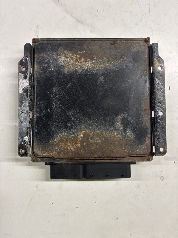 Engine Control Module ISUZU NPR Diesel 5.2L 2007-2010 OEM 8980885830 - Image 2