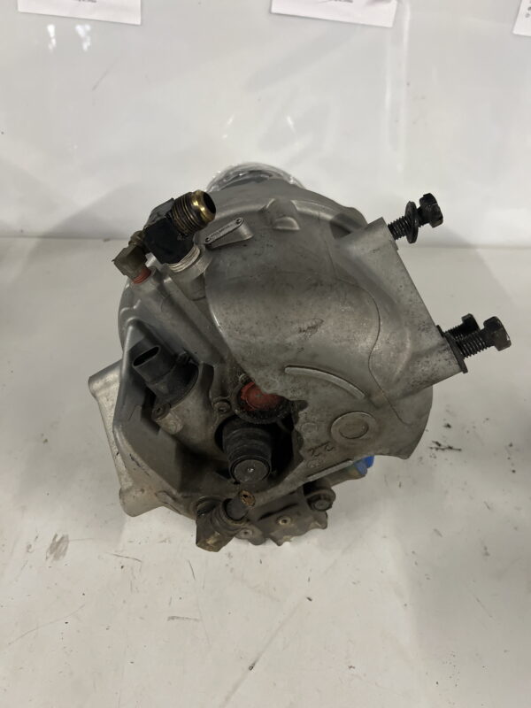WABCO Air Brake Dryer FREIGHTLINER OEM 4324711010. Cartridge Cracked - Image 2