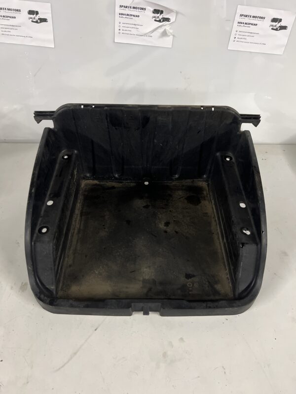 Battery Box FREIGHTLINER M2 106 OEM 06-34176-000