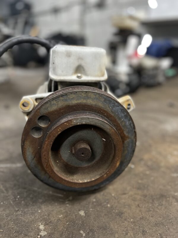 Electric Motor Thermo King  T-Series OEM 1E43321G01 G381831H12 - Image 3