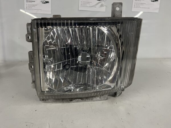 Front Left Headlight Headlamp ISUZU NPR 2012-2020 OEM - Image 4