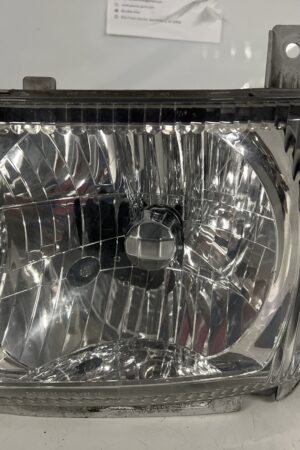 Front Left Headlight Headlamp ISUZU NPR 2012-2020 OEM