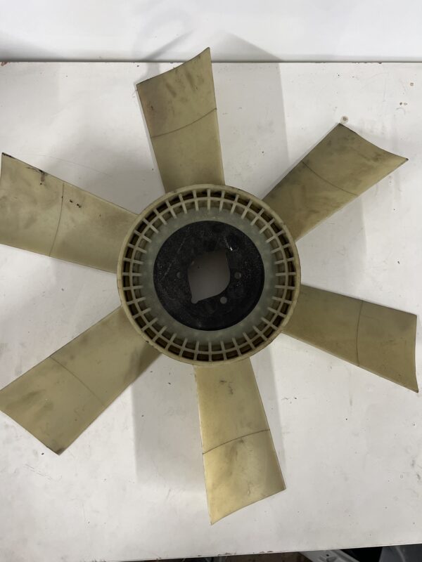 Engine Cooling Fan Blade FREIGHTLINER M2 106 OEM