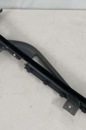 Front Left Door Upper Pull Handle Mitsubishi FUSO OEM MK580779