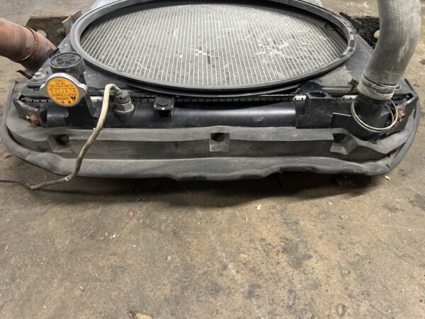 Radiator & Intercooler & Fan Shroud ISUZU NPR-HD Diesel 2008-2010 OEM 8980064790 8980064702 - Image 3