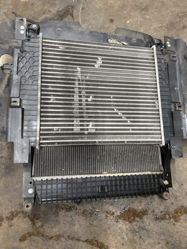 Engine Radiator & A/C Condenser FREIGHTLINER M2 OEM 05-34530-008 - Image 2
