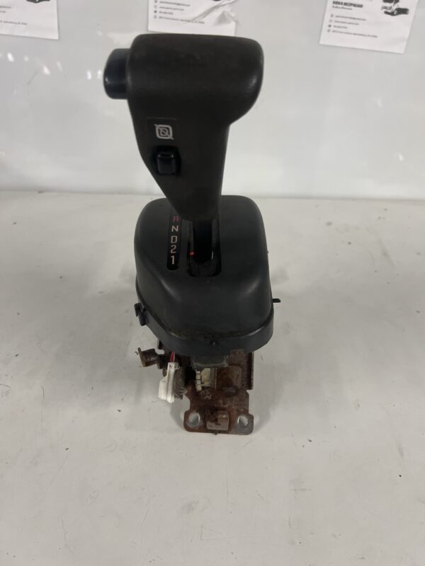 Floor Shifter ISUZU NPR-HD 2011-2023 OEM - Image 3