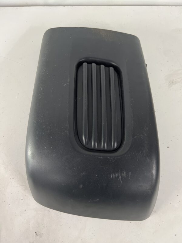 Front Bumper Left Corner Cover Mitsubishi FUSO OEM MK618521 MK618520. Scratches - Image 2