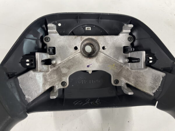 Steering Wheel ISUZU NPR 2011-2023 OEM 8974125561 - Image 2