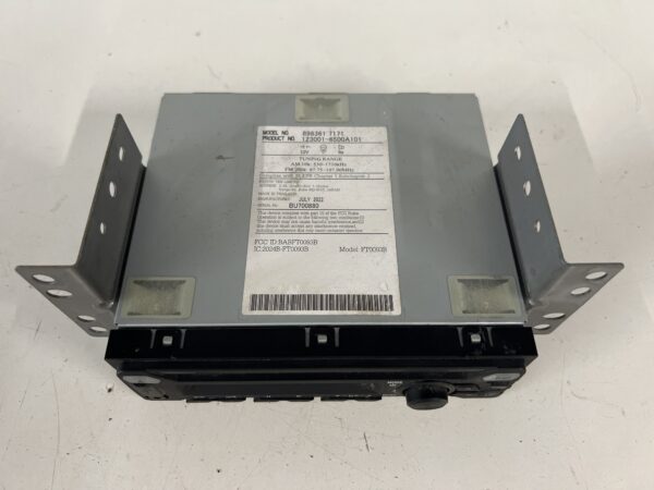 CD USB Radio Receiver 2023 ISUZU NRR Diesel 5.2L 2011-2022 OEM 8983617171 - Image 3