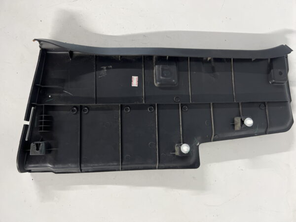 Rear Right Side Lower Cab Trim Panel 2023 ISUZU NRR Diesel 5.2L 2011-2022 OEM - Image 2