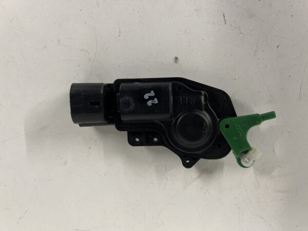 Front Right Door Lock Actuator Motor 2023 ISUZU NRR Diesel 5.2L 2011-2022 OEM 8980582300