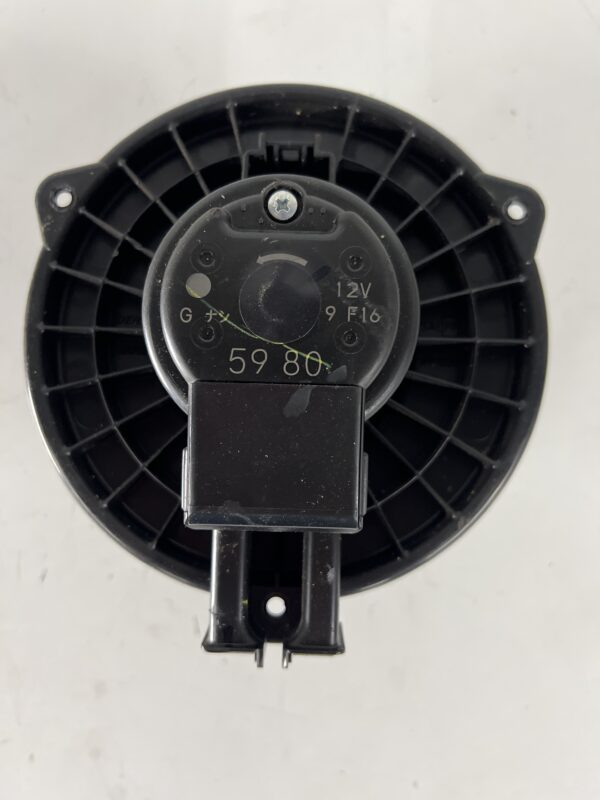 HVAC Blower Motor 2023 ISUZU NRR Diesel 5.2L 2011-2022 OEM 8981839270 - Image 3